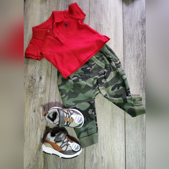 Baby Gap boys green camo joggers with kangaroo pocket Size 6-12 months - Picture 4 of 7